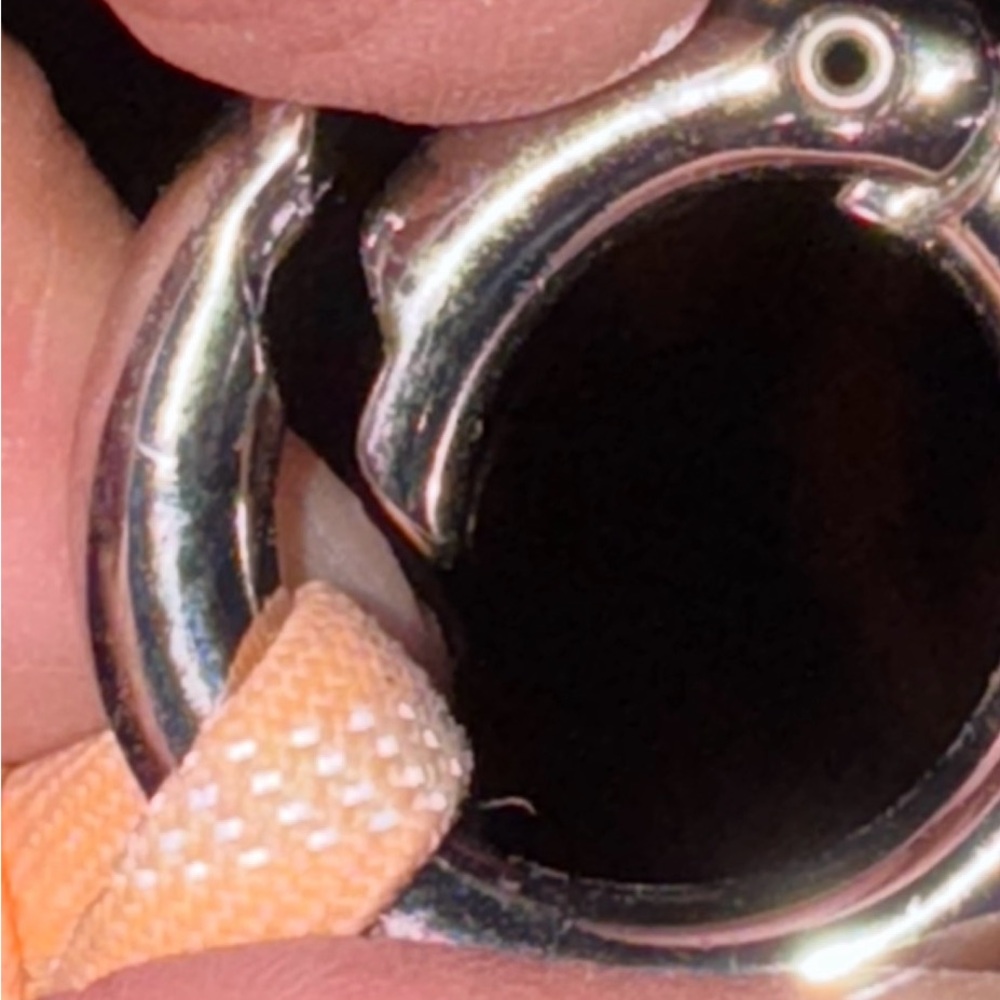 Lululemon mirror keychain - Picture 4 of 4